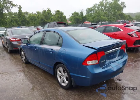 2010 Honda Civic Lx-S z USA, uszkodzony, nr VIN 2HGFA1F64AH527353